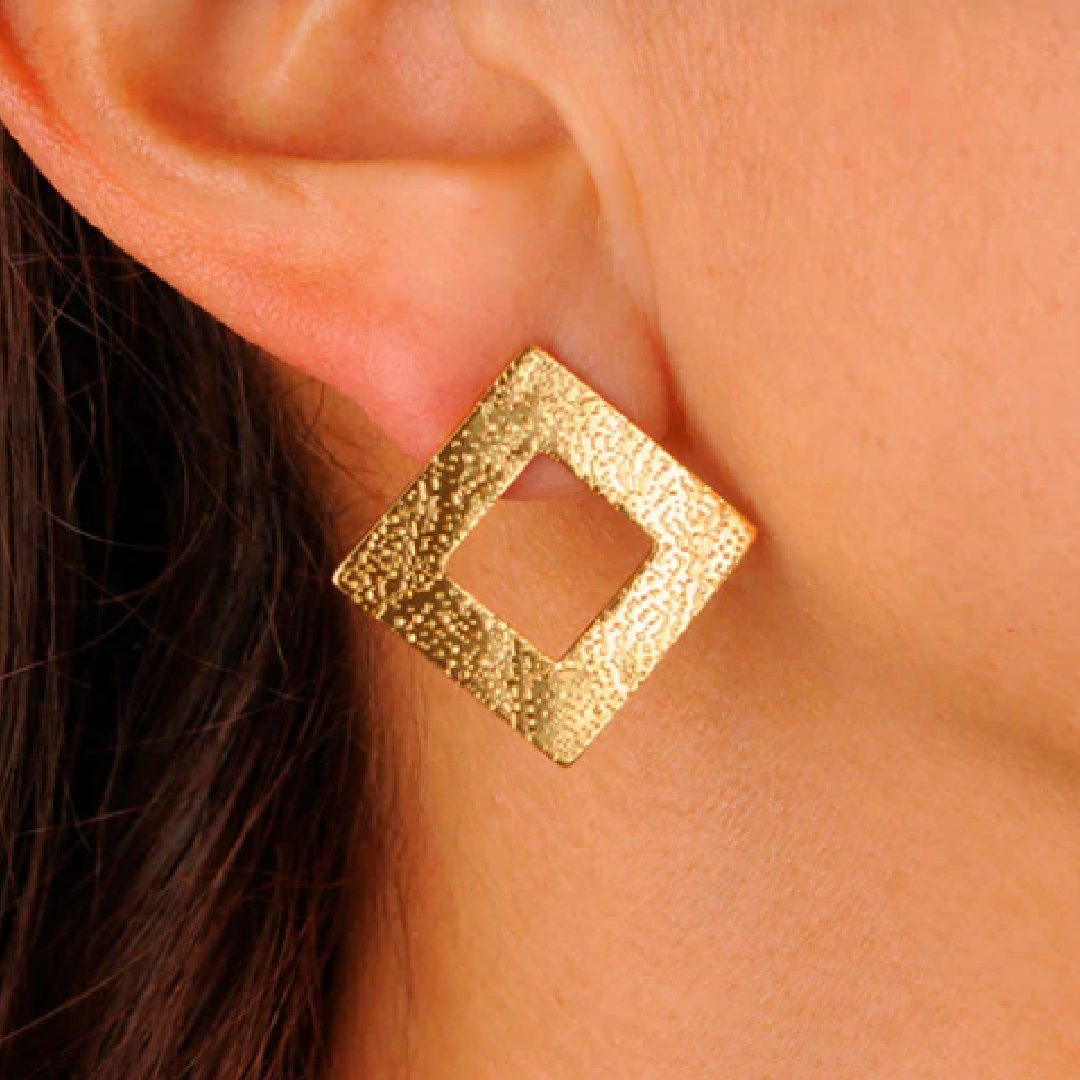 Arete Tokio Dorado