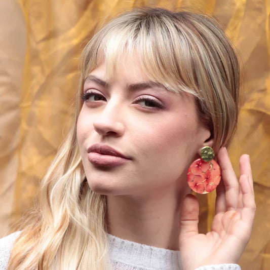 Aretes Circulares Resina Herraje Baño En Oro