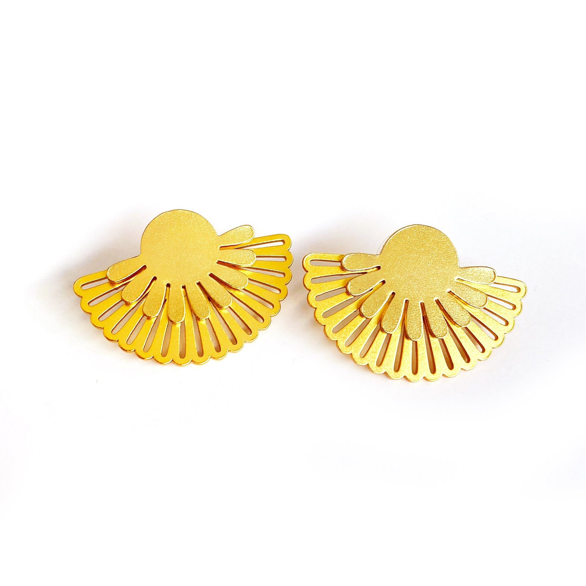 Aretes frailejon abanico Dorado Dicca (5238795567267)