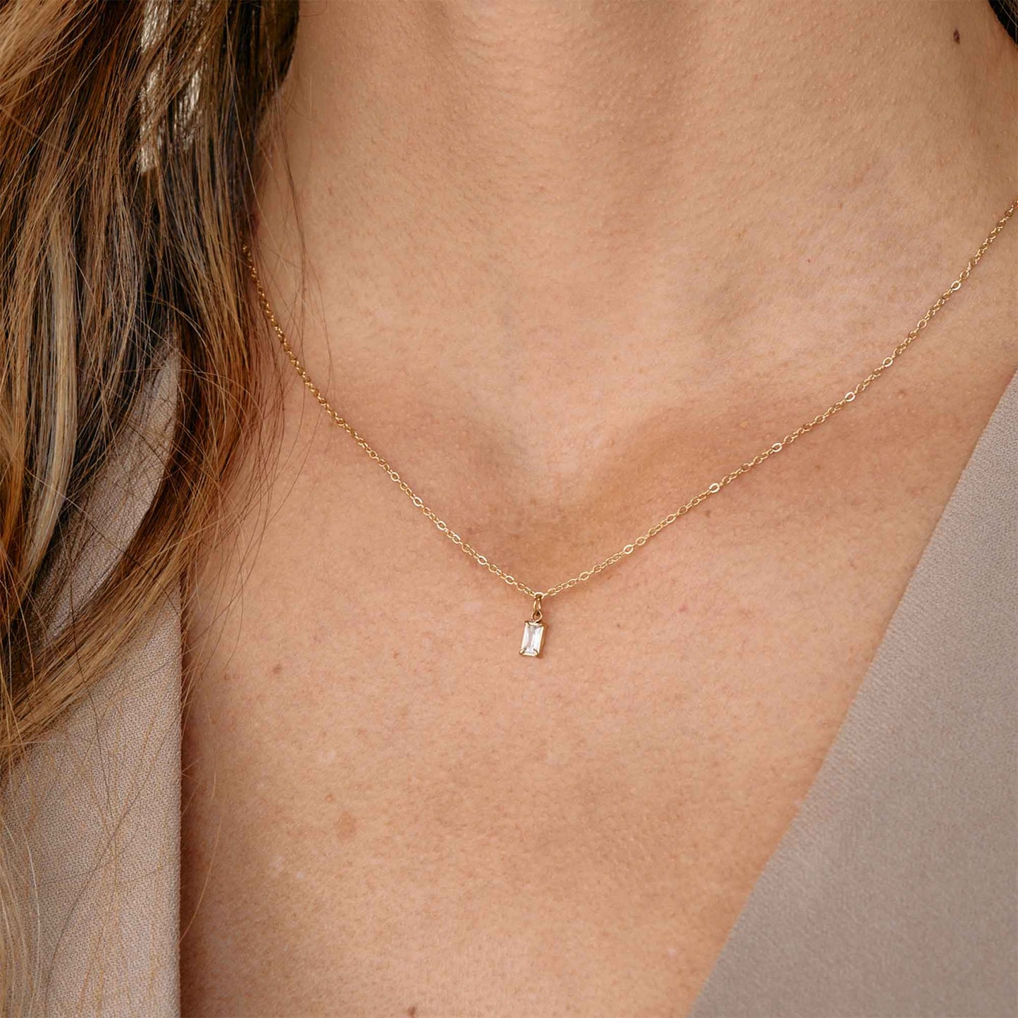 Choker Ether Dorado