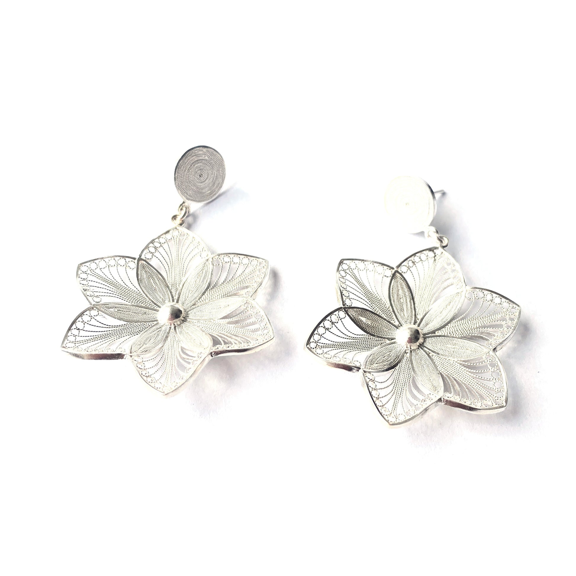 Aretes flor de loto sencillo plata 980 filigrana de Ivory (4606194155620)